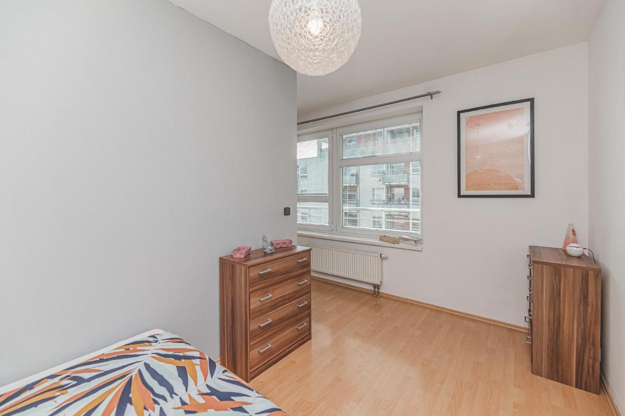 °°°Carolina'S Modern Apartment °°° Hradec Kralove Exterior photo